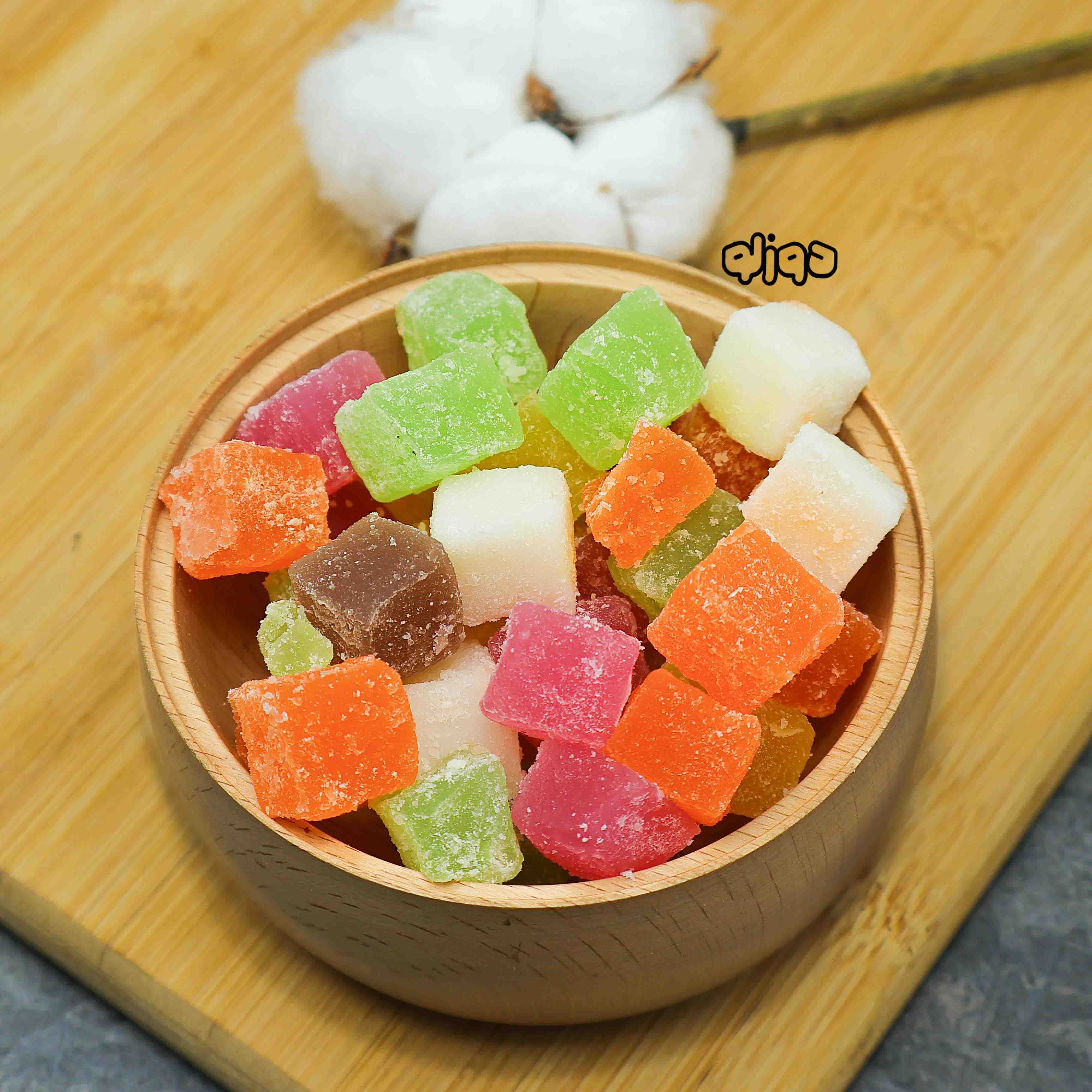 لوکوم میوه ای