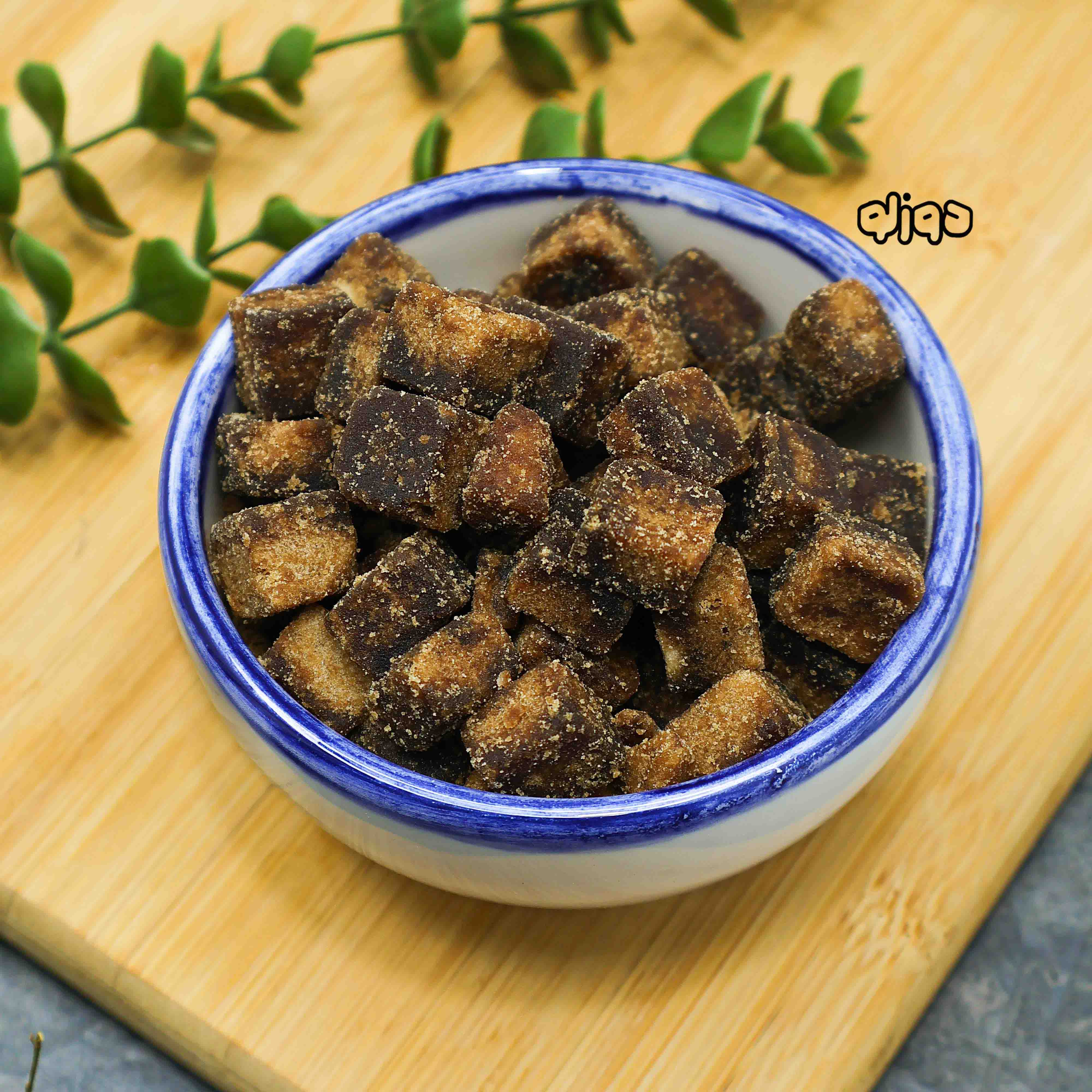 قند قهوه ای