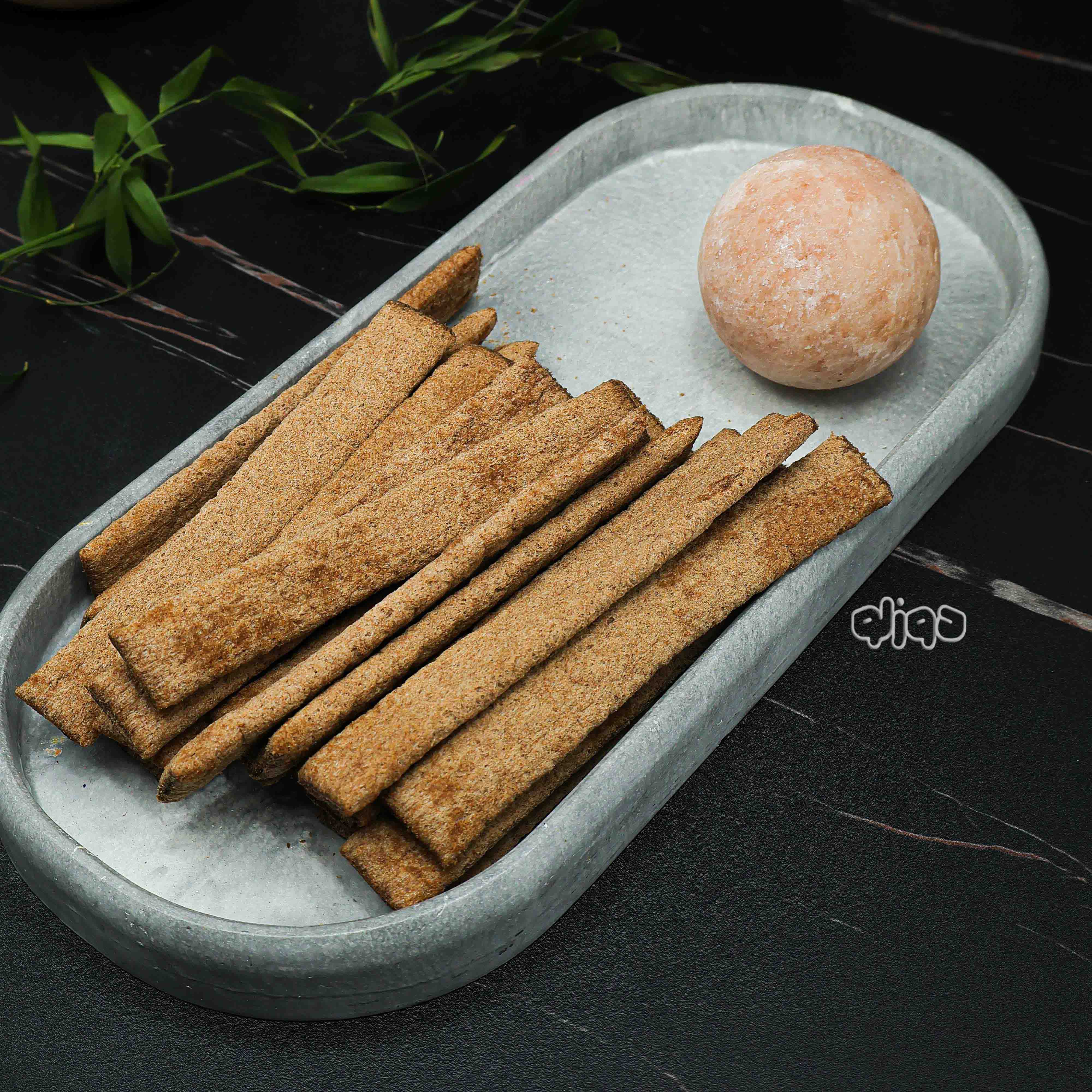 چوکواستیک شکلاتی